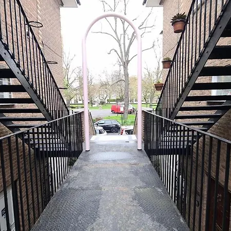 185 Lanark Properties London Exterior photo
