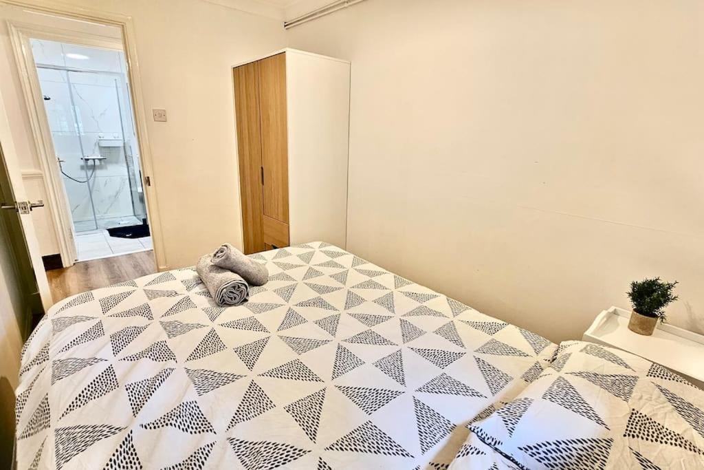Apartment 185 Lanark