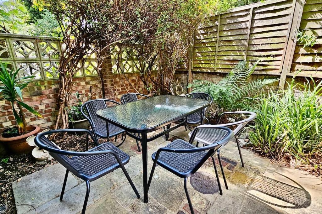 Apartment 185 Lanark London