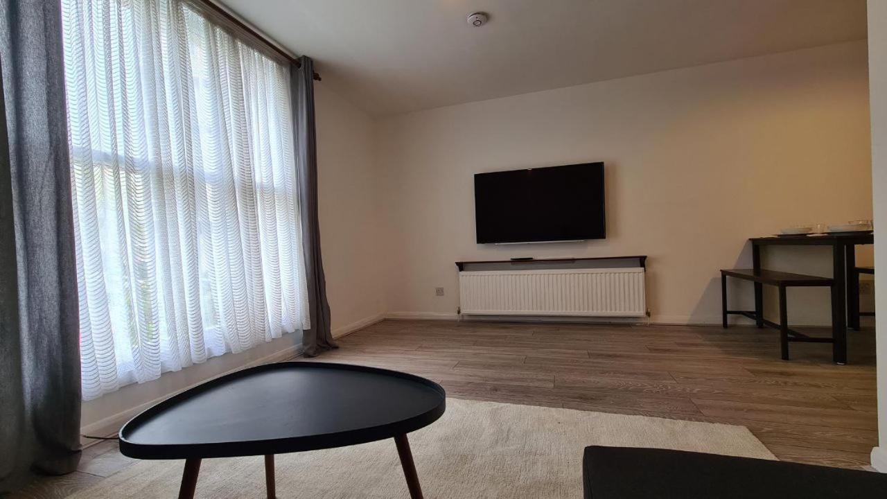 185 Lanark Apartment London