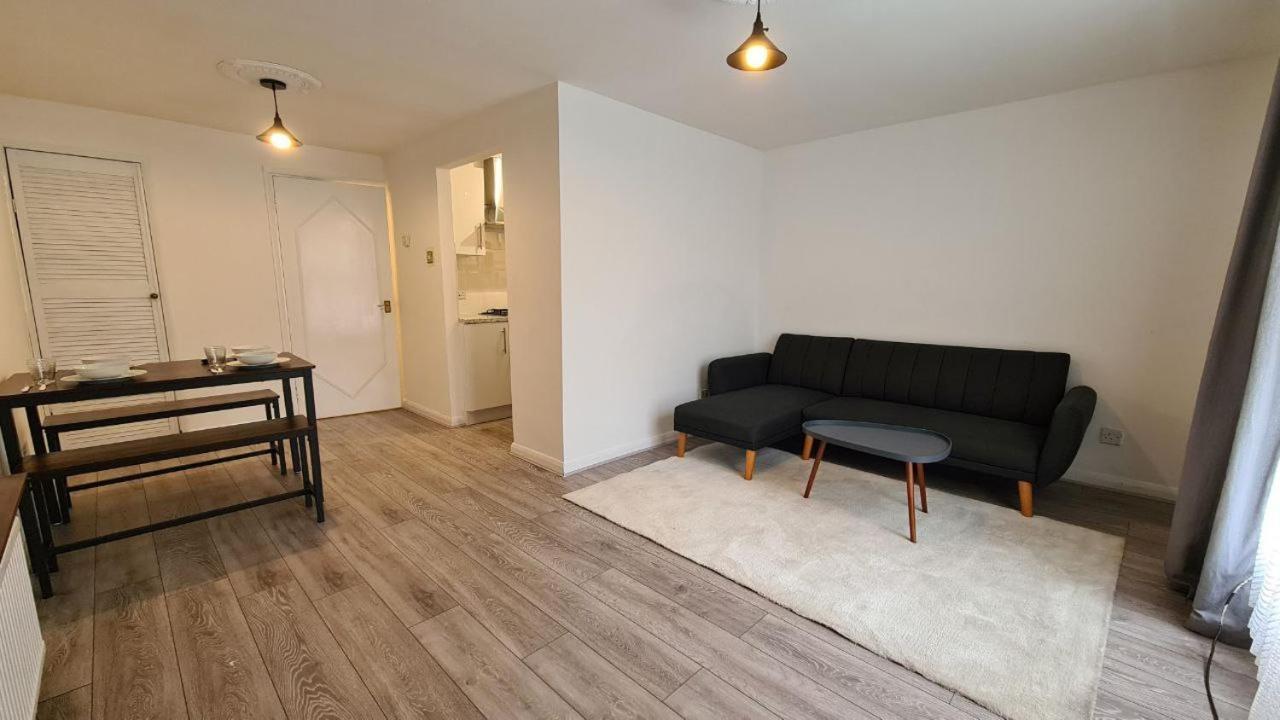 185 Lanark * London
